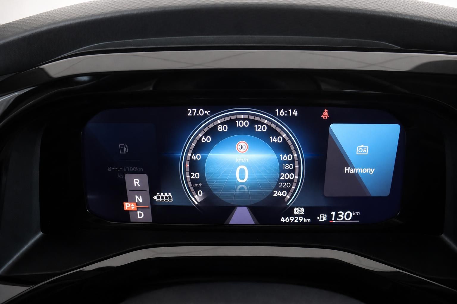 VW Multivan digitales Kombiinstrument mit Tachoanzeige