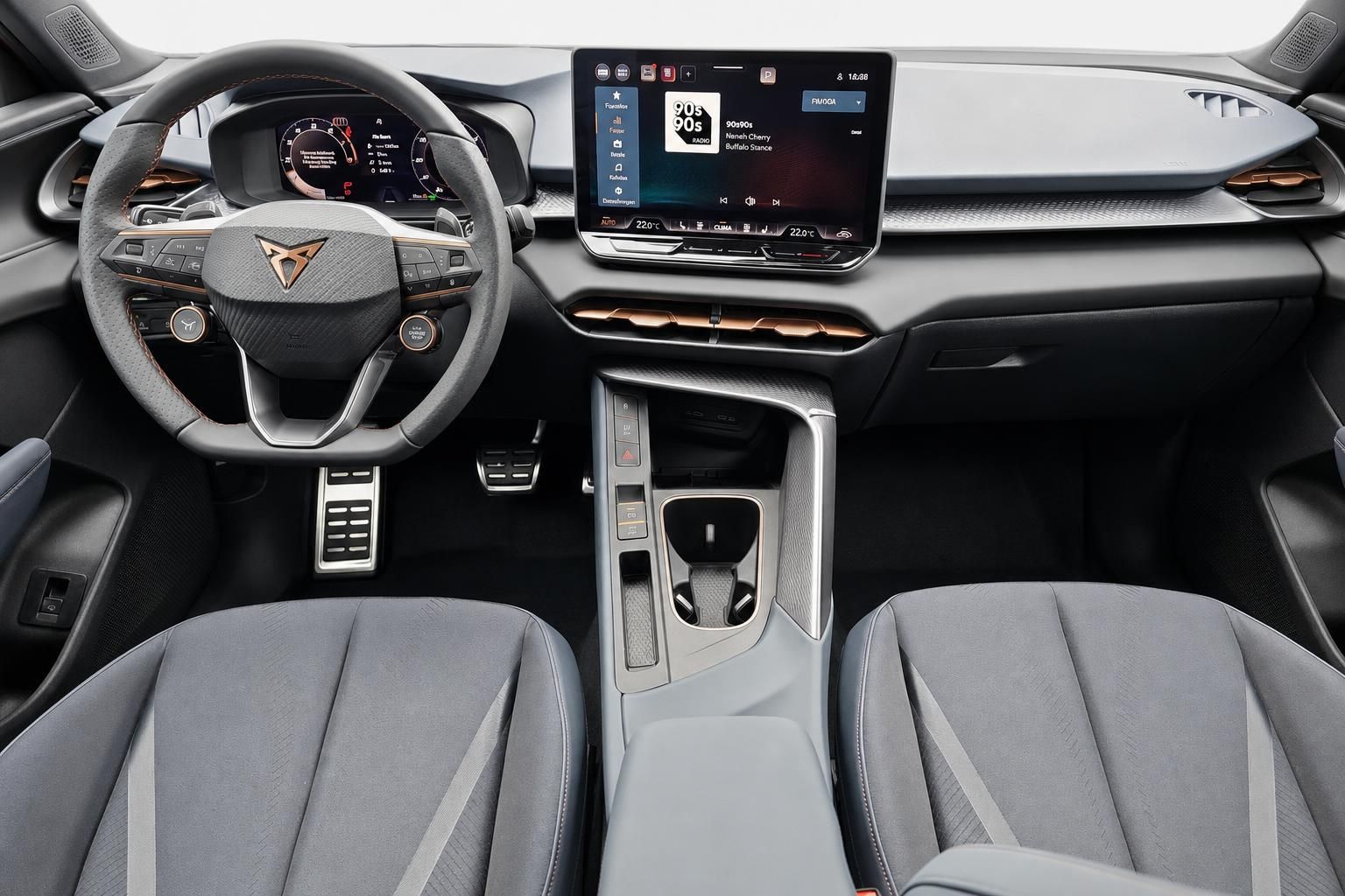 Cupra Cockpit mit Lenkrad, Display und Sportsitzen im Detail