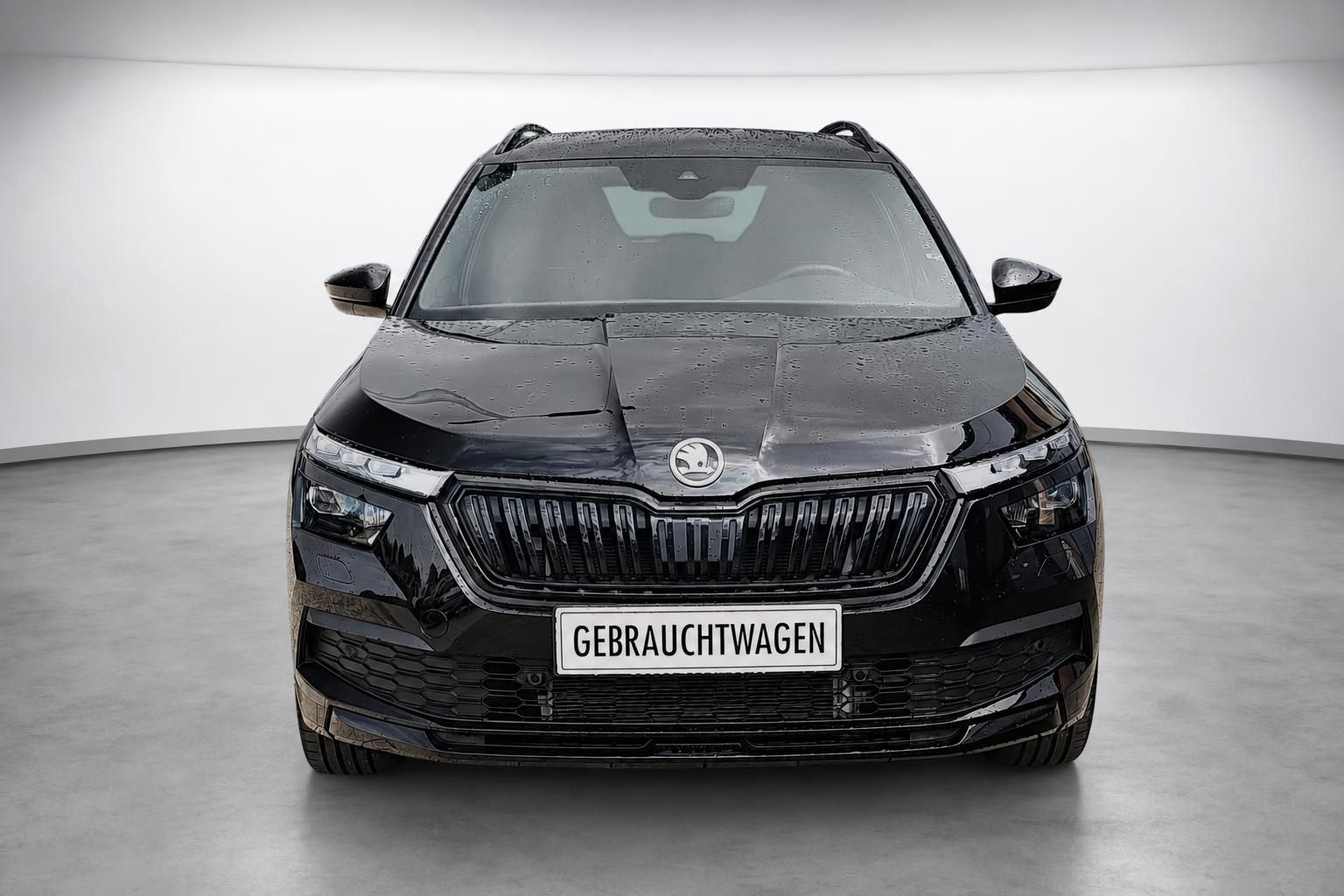 Skoda Kamiq schwarz Frontansicht Gebrauchtwagen