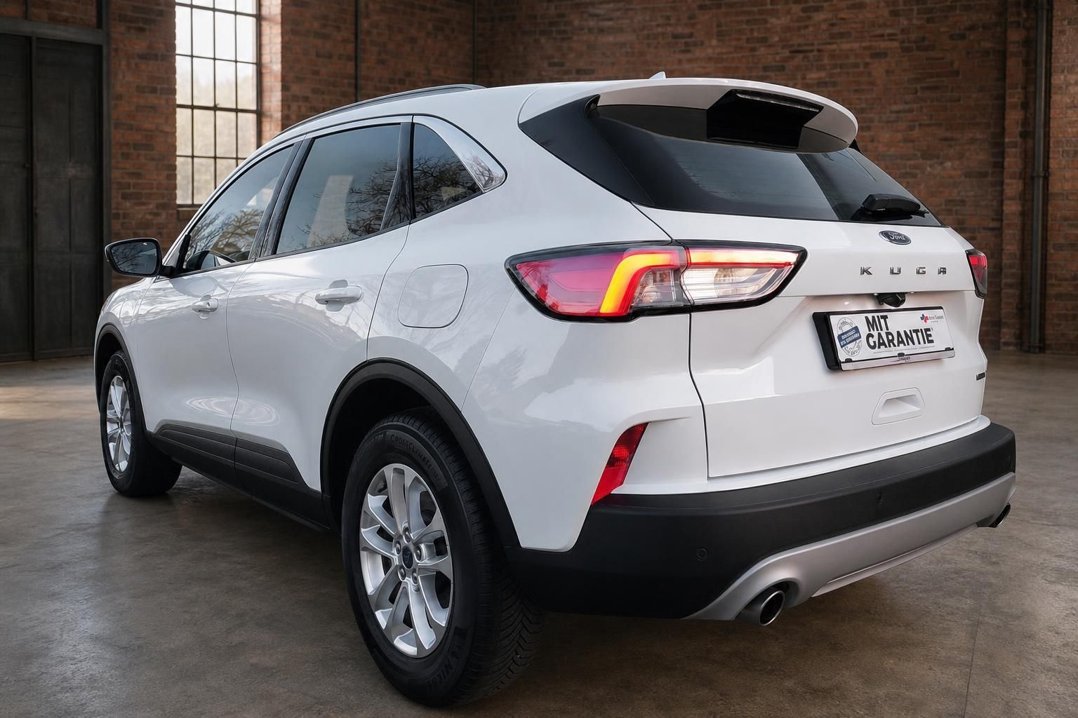 Ford Kuga - Bild 2 von 15