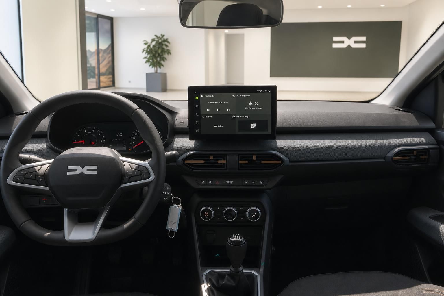 Dacia Sandero Innenraum mit Cockpit, Lenkrad und Touchscreen-Display