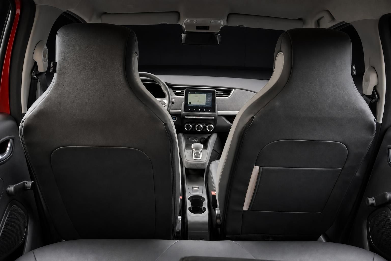 Renault Zoe Innenraum mit Vordersitzen und Cockpit im Detail