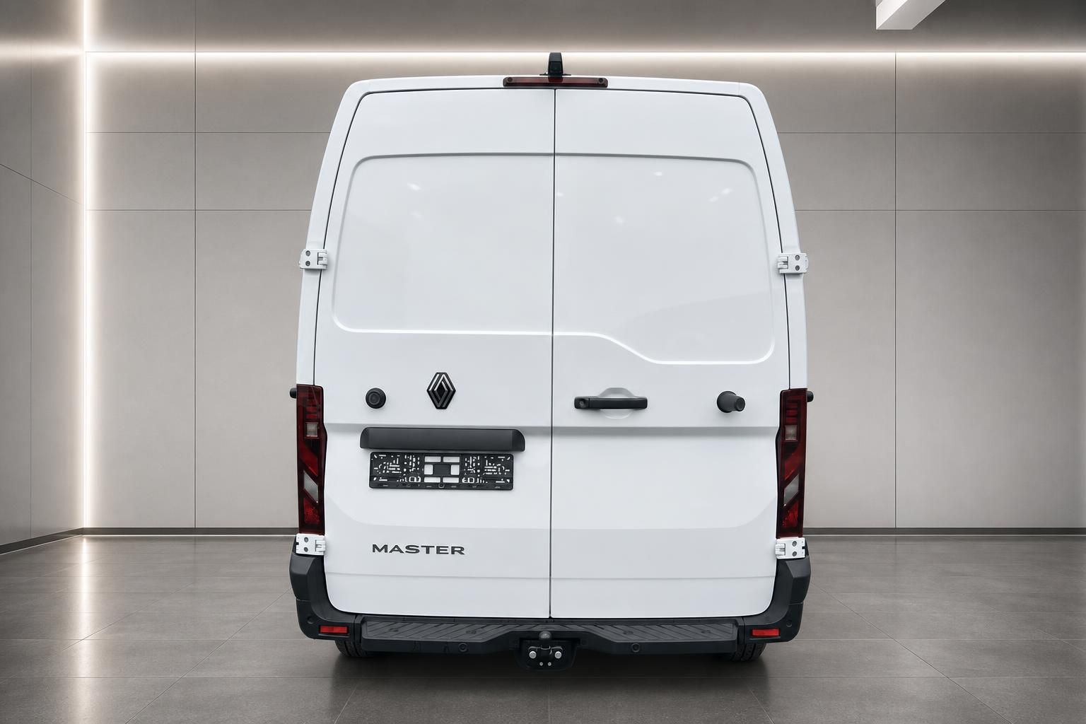 Renault Master Kastenwagen - Heckansicht mit geöffneten Türen und klarem Design für Nutzfahrzeuge