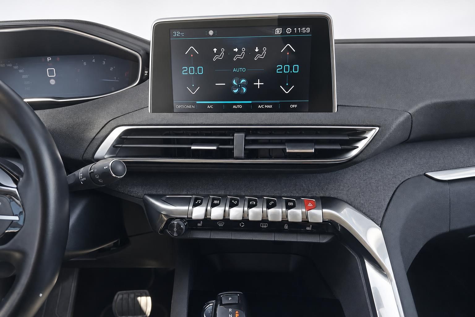 Peugeot Innenraum: Touchscreen mit Klimaeinstellungen und Bedienelemente
