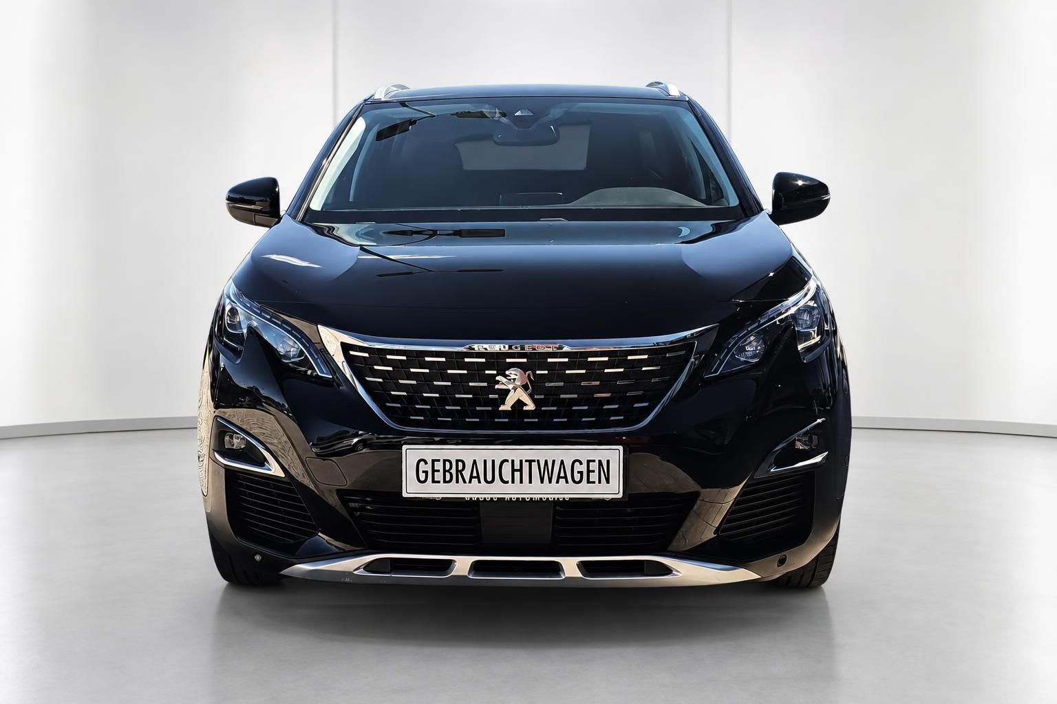 Peugeot 3008 schwarz Frontansicht Gebrauchtwagen