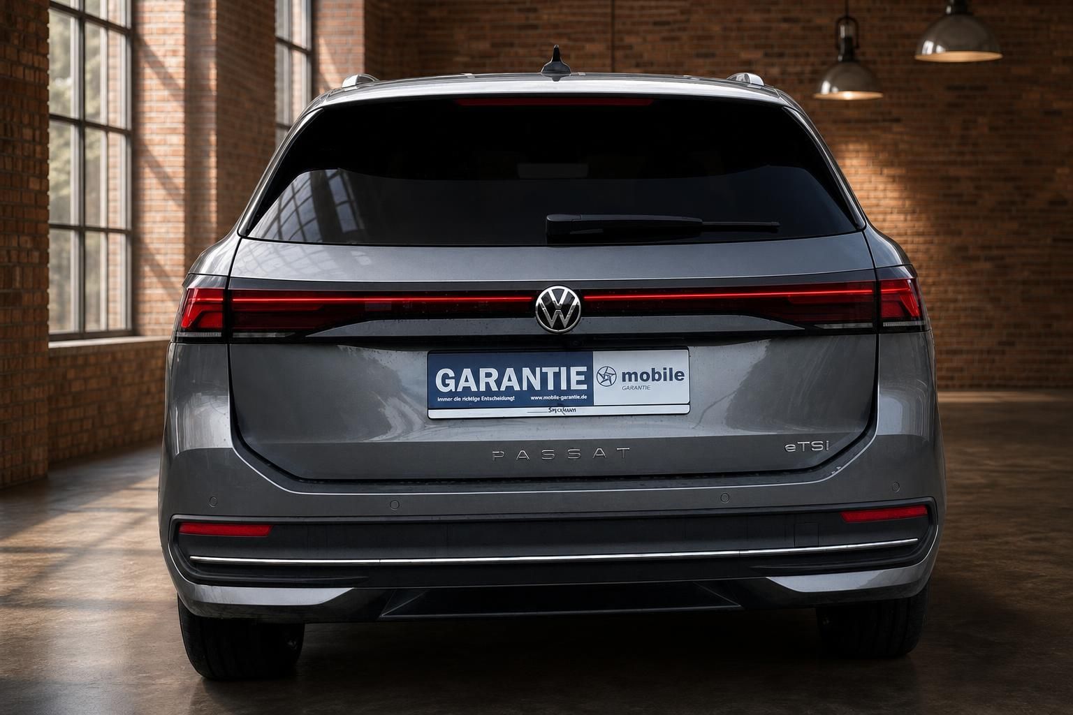 VW Passat Variant Heckansicht mit Kennzeichenhalter Garantie