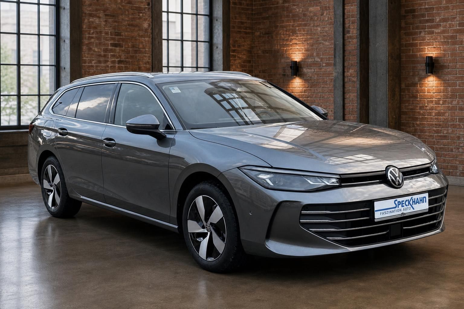 VW Passat Variant grau Frontansicht seitlich Speckhahn