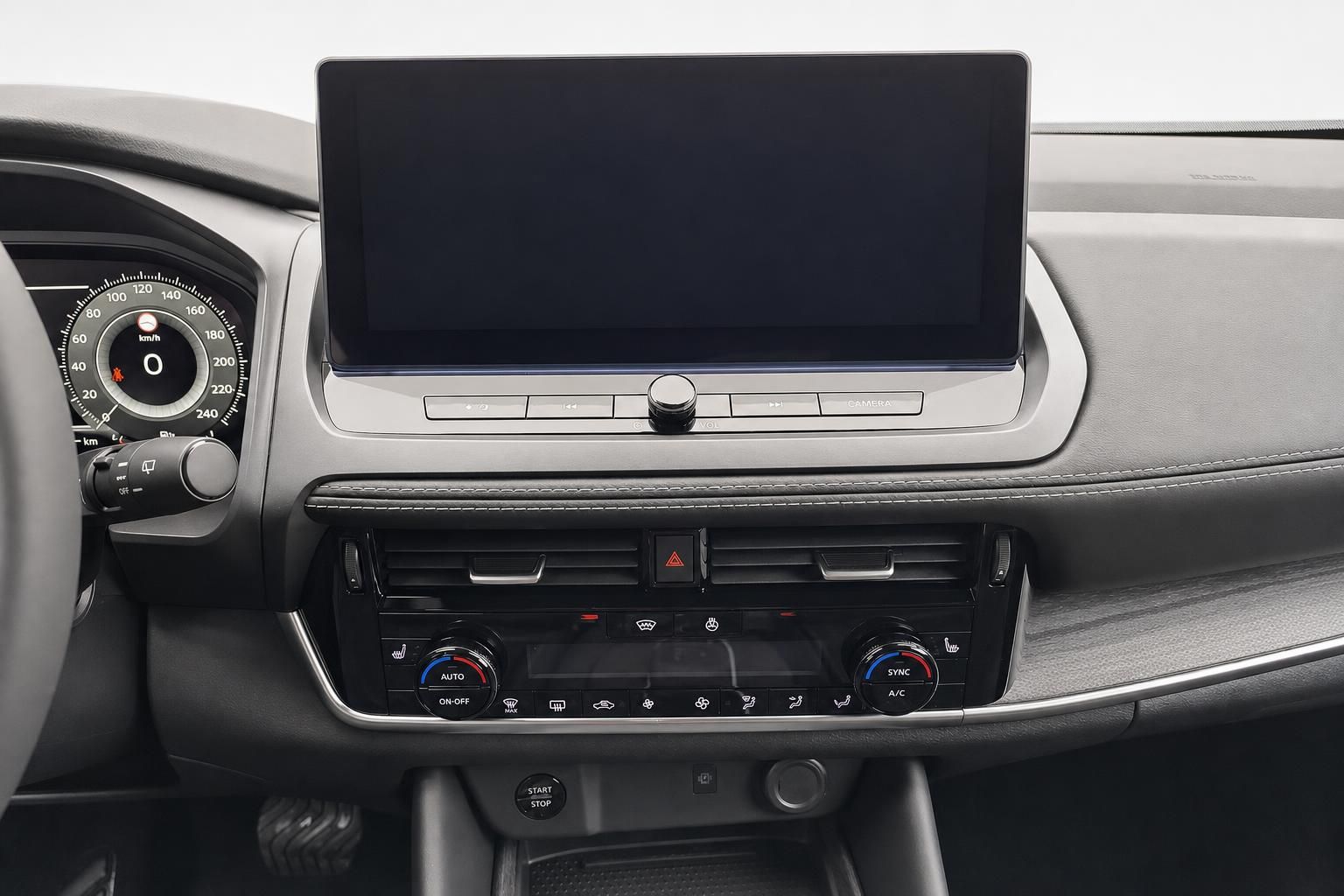 Nissan Cockpit mit digitalem Tacho und großem Touchscreen-Infotainment