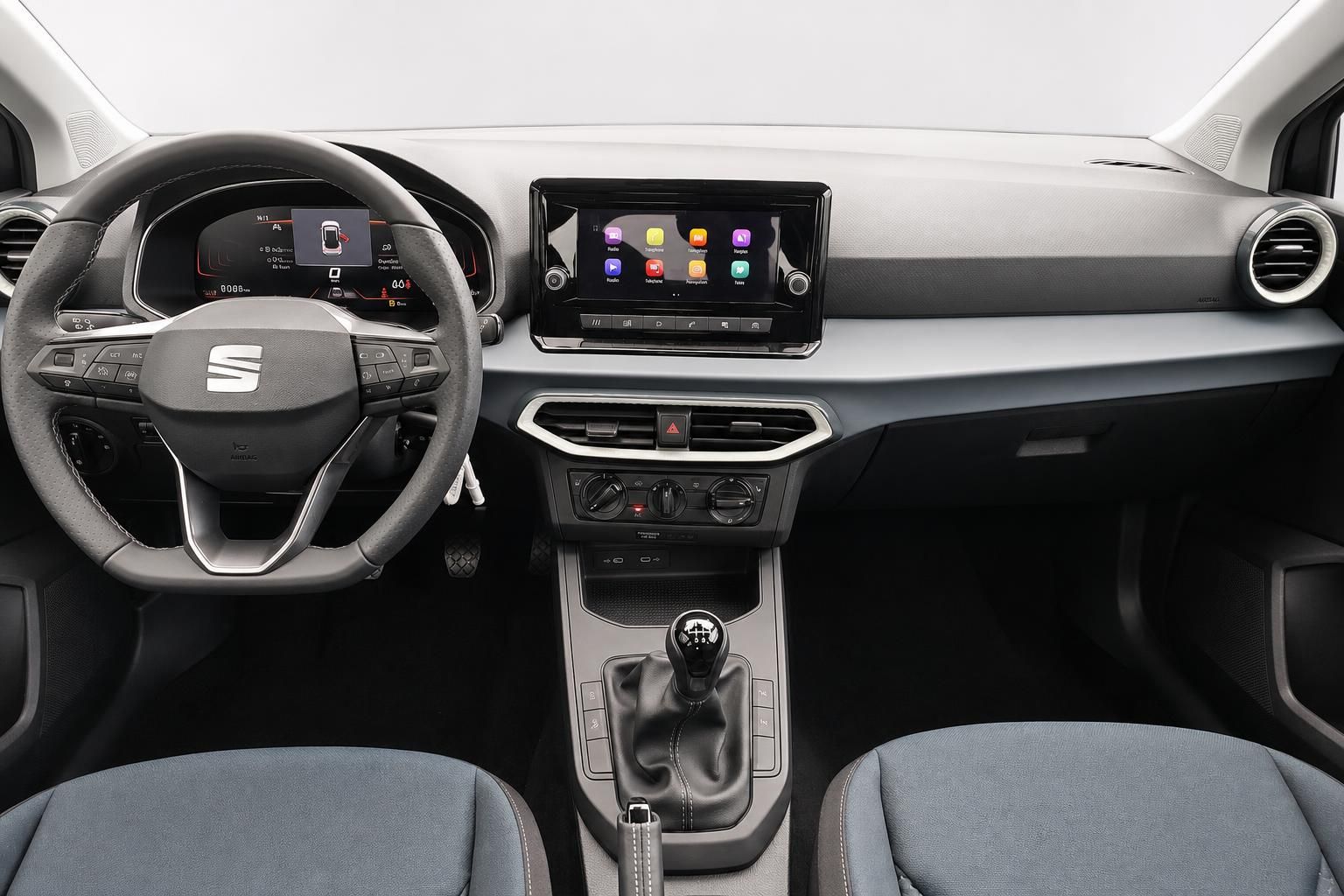 SEAT Arona Armaturenbrett mit Lenkrad und Touchscreen