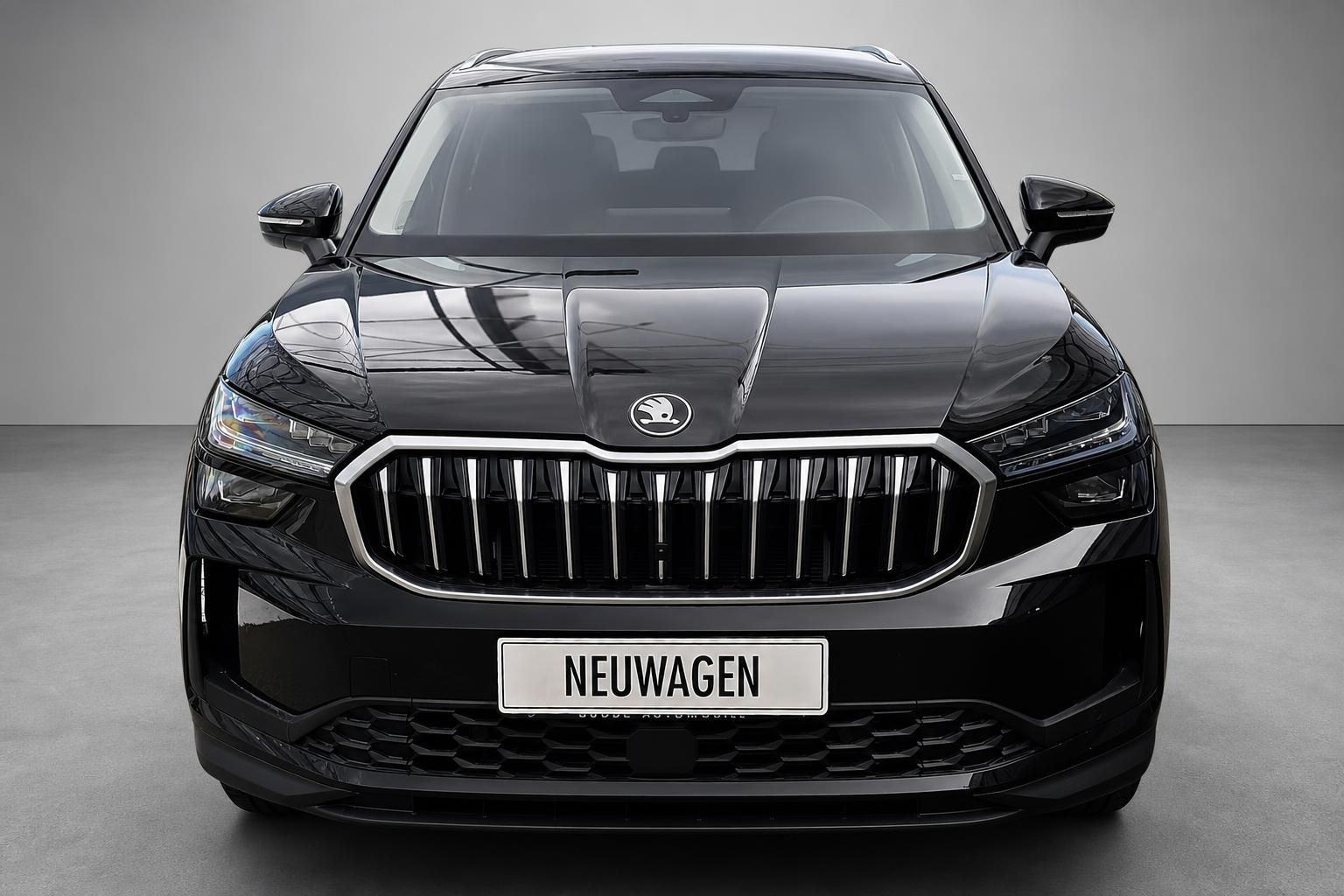 Skoda Kodiaq schwarz Frontansicht Kuehlergrill Neuwagen