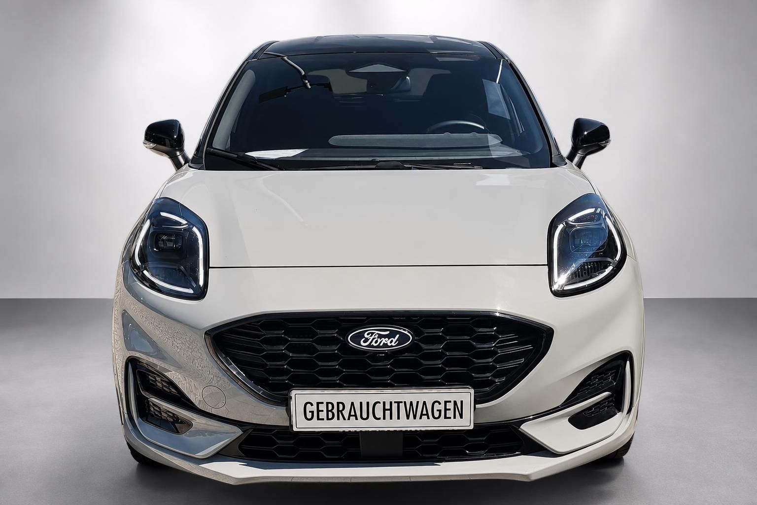 Ford Puma weiß, Frontansicht mit Kennzeichenhalter Gebrauchtwagen