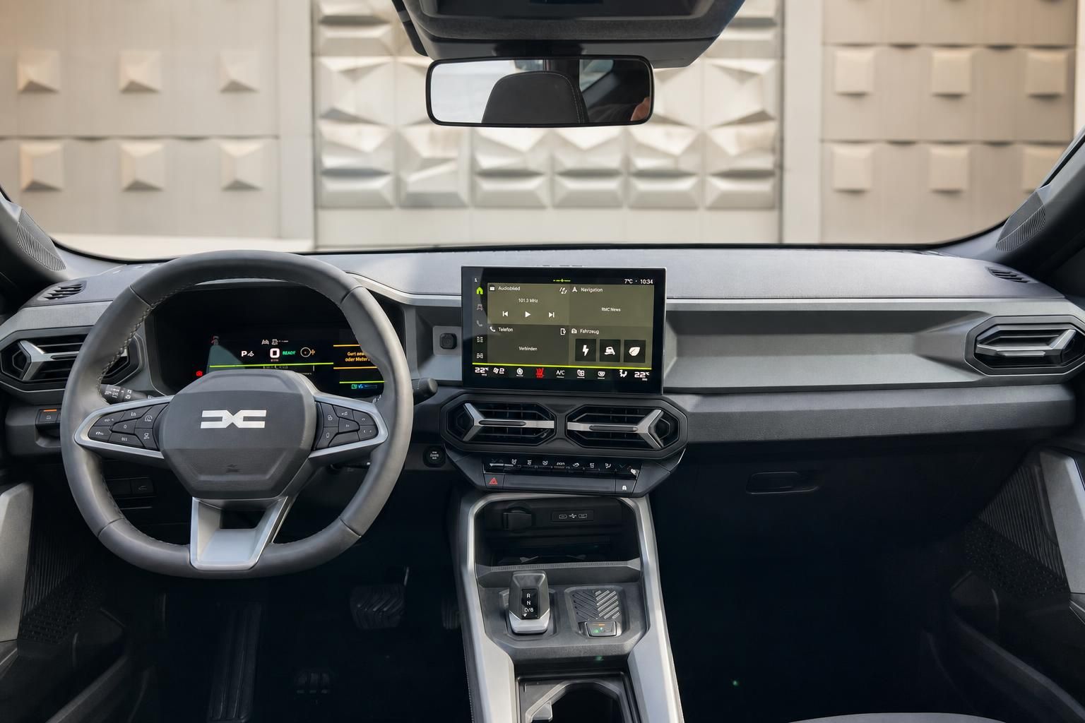 Dacia Bigster Armaturenbrett - digitales Display, Touchscreen-Infotainment und moderne Bedienelemente