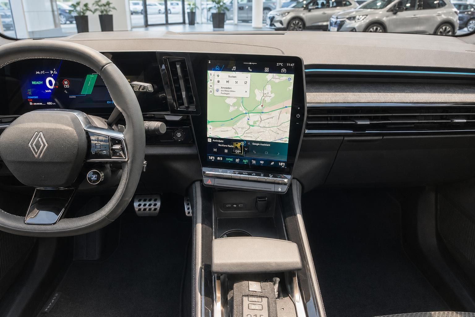 Renault Cockpit mit Lenkrad, Touchscreen und digitalem Tacho im Überblick