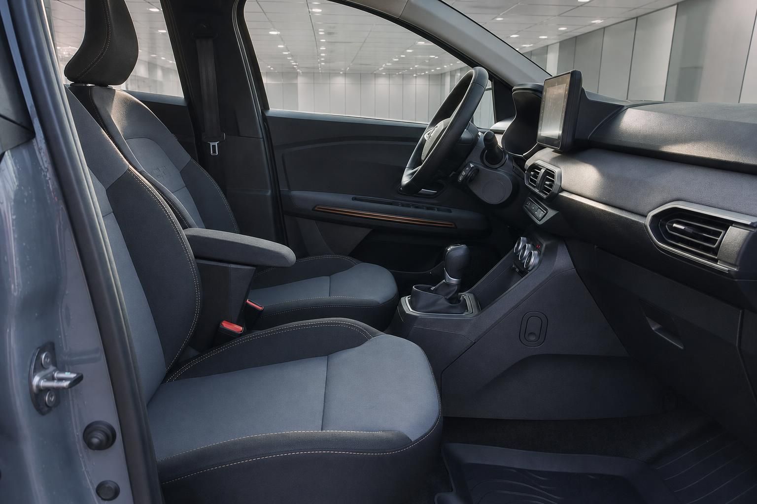 Dacia Jogger Innenraum mit schwarzen Sitzen und modernem Cockpit - Autohaus Brunkhorst
