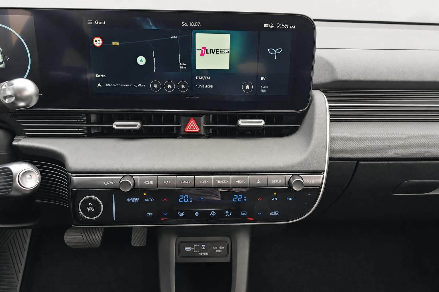 Infotainment-Display und Klimabedienung im Hyundai Ioniq 5 Cockpit