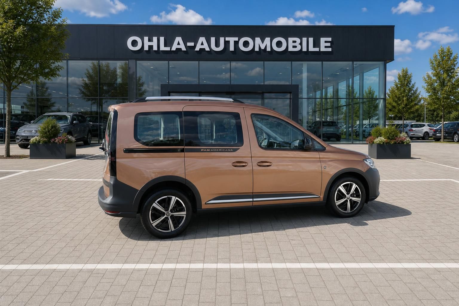 VW Caddy Pan Americana kupferfarben Seitenansicht Heck Autohaus
