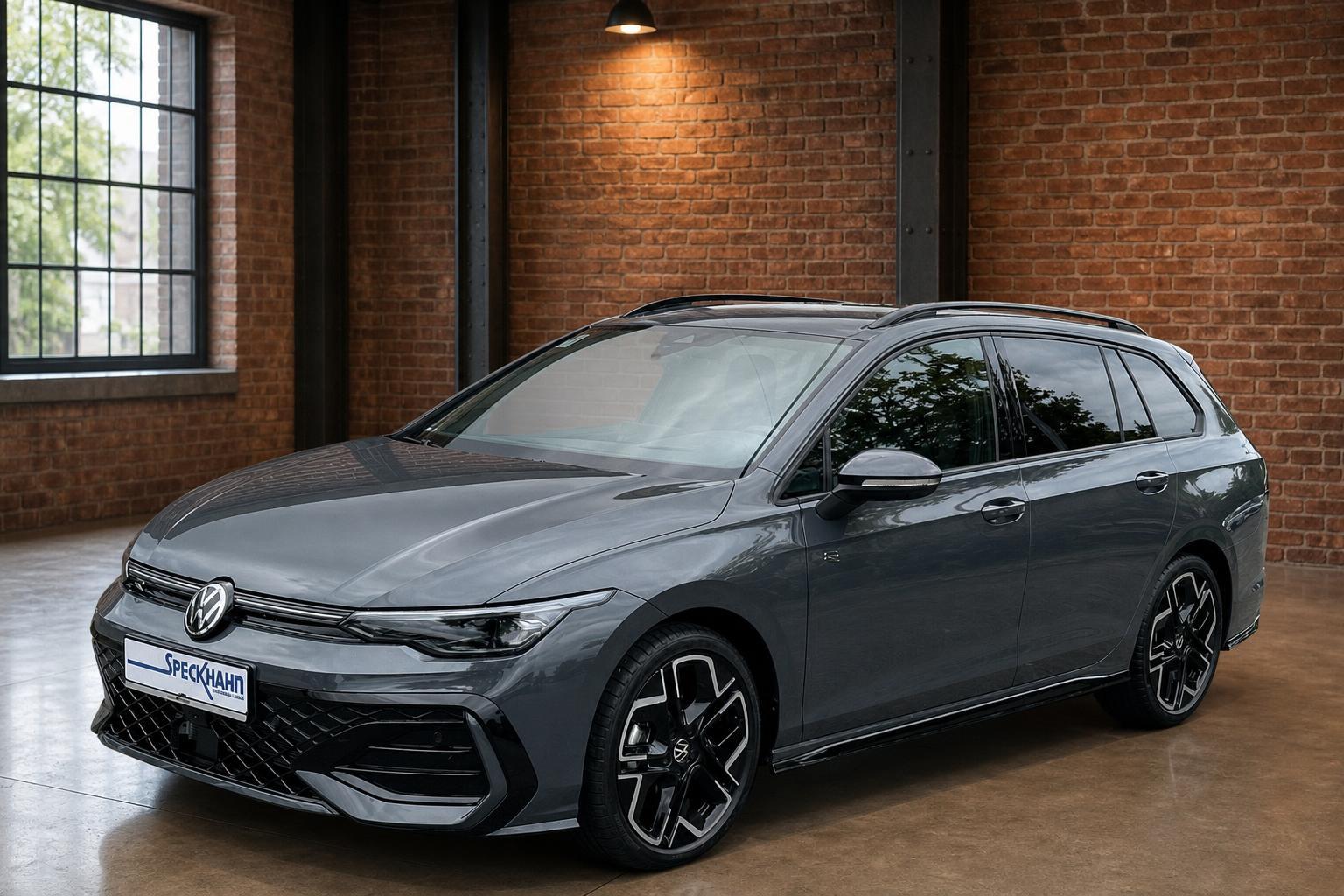 Volkswagen Golf VIII Variant 1.5 eTSI 110 kW R-Line Kamera Klimaautomatik-3-Zonen HEAD-UP-Display
