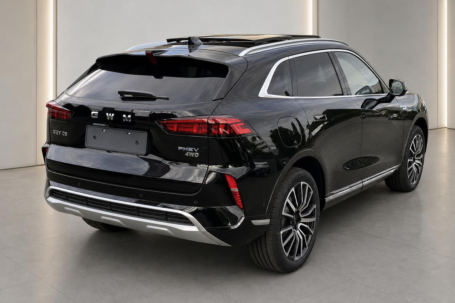 GWM Wey 05 PHEV 4WD schwarz SUV Heck-Seitenansicht im Showroom