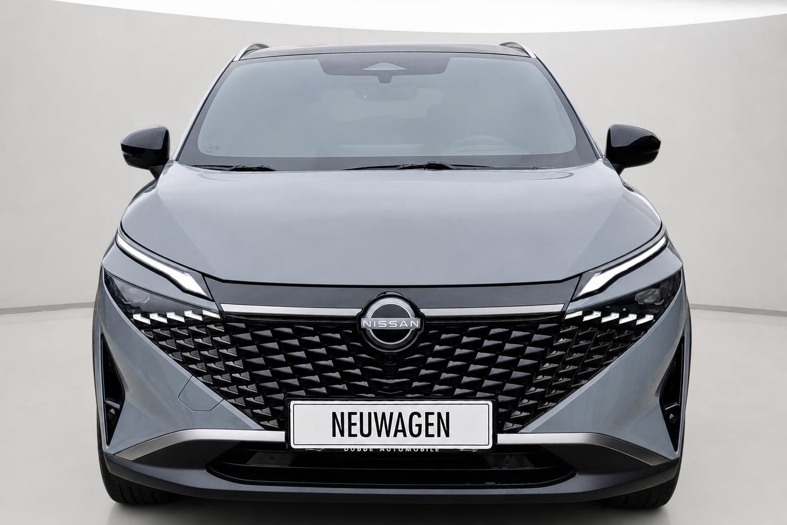 Nissan Qashqai Frontansicht mit Kennzeichen Neuwagen