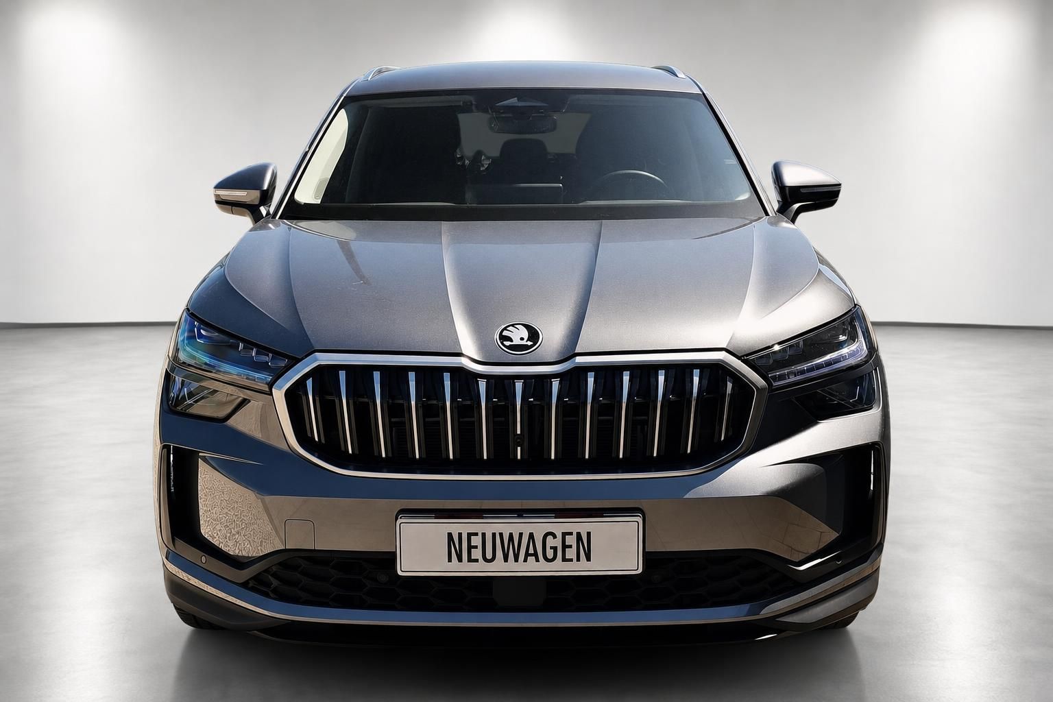 Skoda Kodiaq Neuwagen Frontansicht in grau metallic