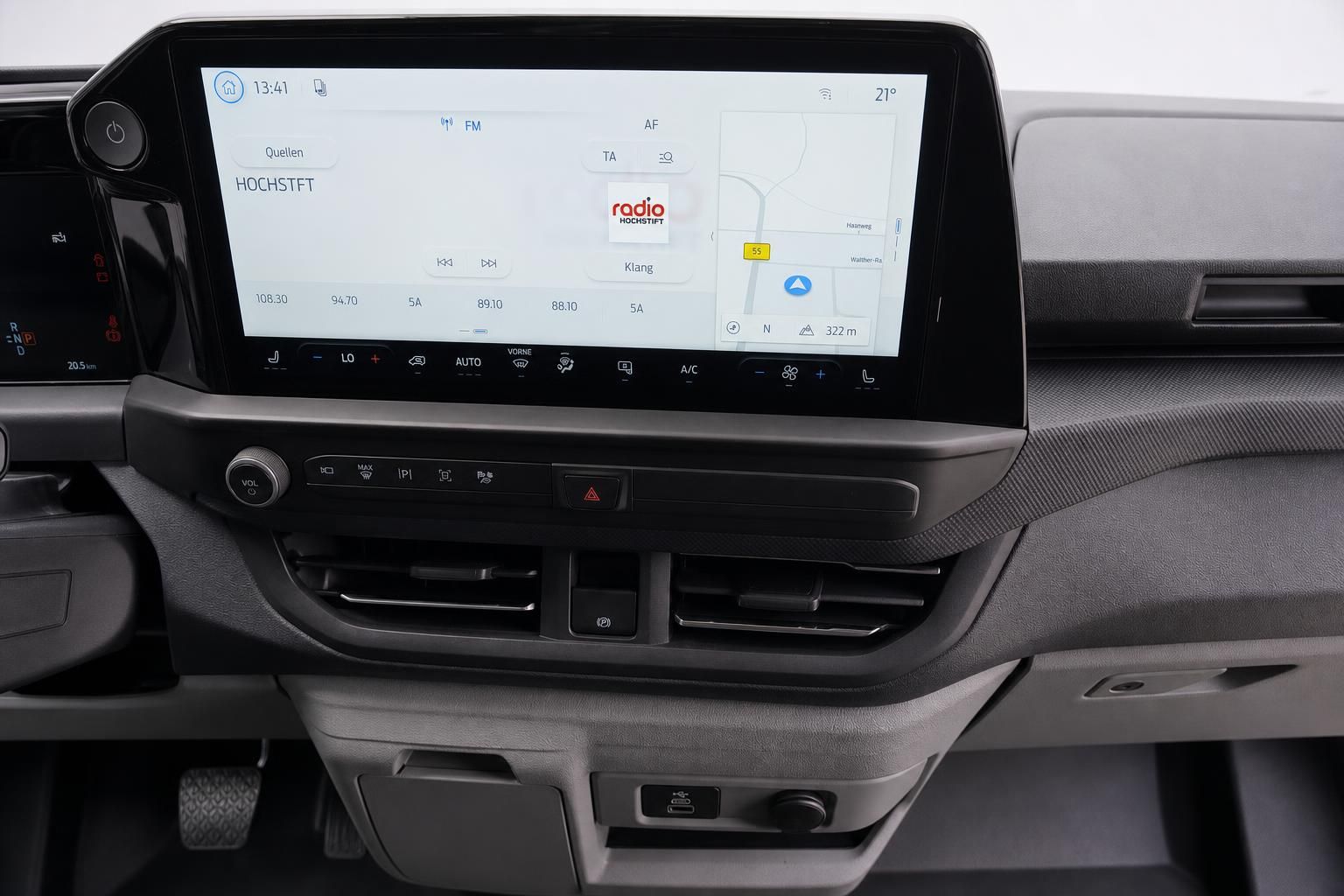 Ford Transit Custom Touchscreen Infotainmentsystem mit Navigation und Radio