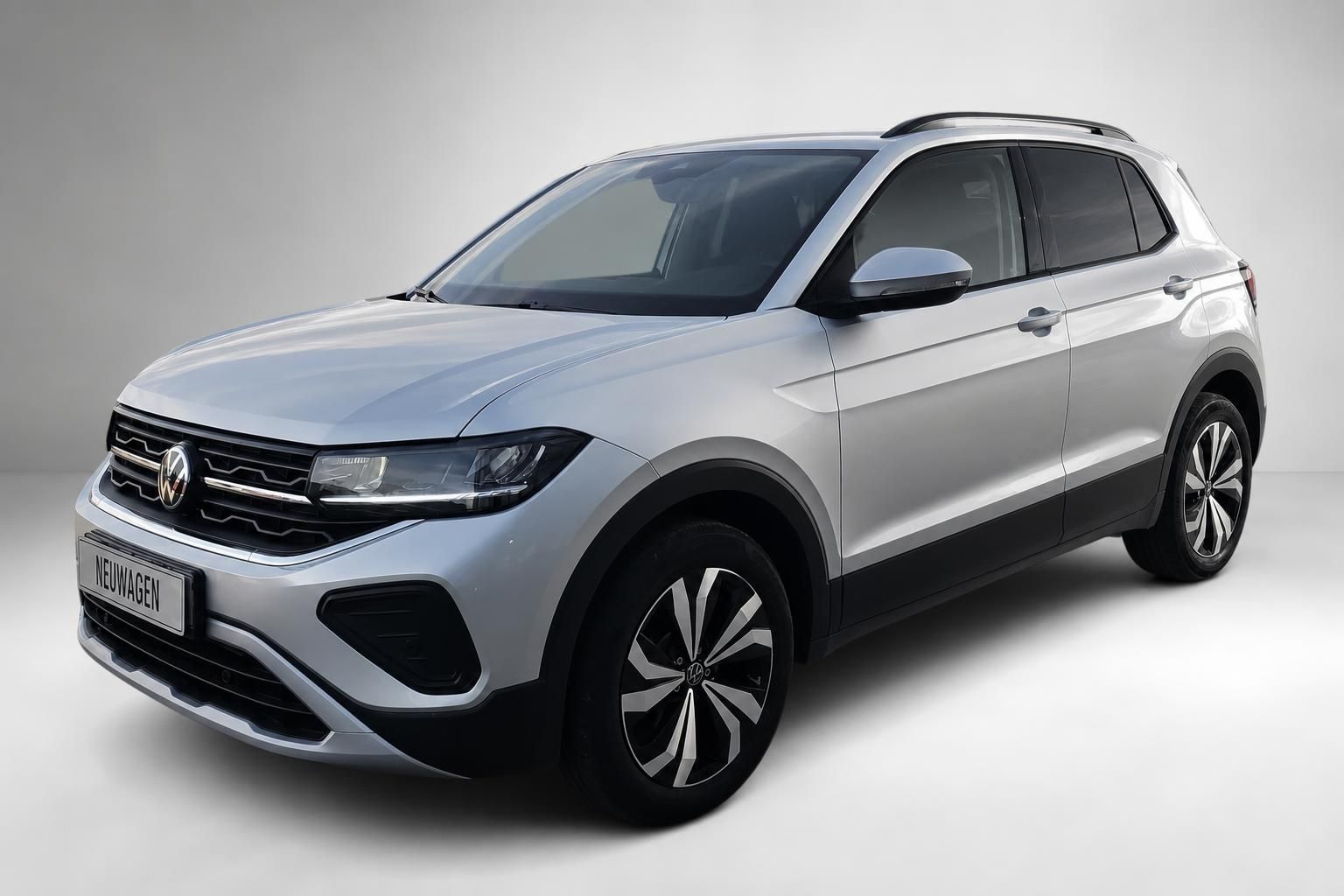VW T-Cross silber Frontansicht Neuwagen als SUV im Studio