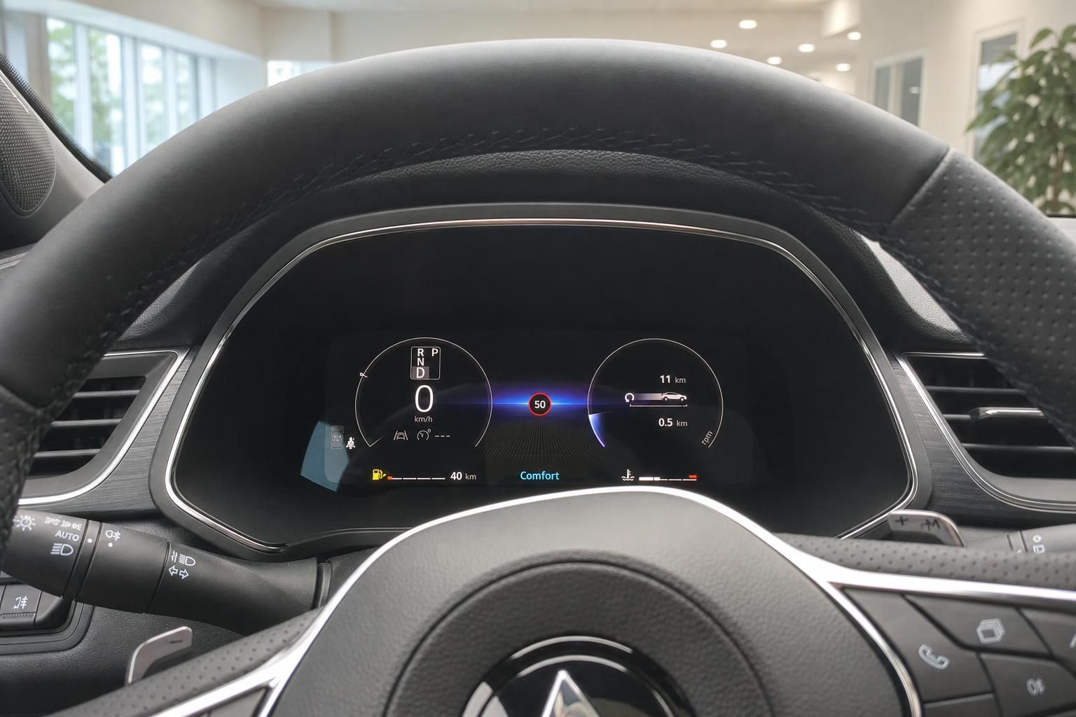 Modernes digitales Cockpit mit Lenkrad und Armaturenbrett - Fahrzeug Innenraum