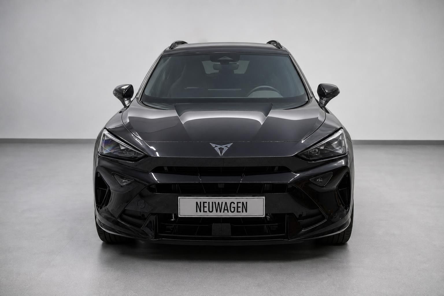 Cupra Formentor schwarz SUV Frontansicht Neuwagen