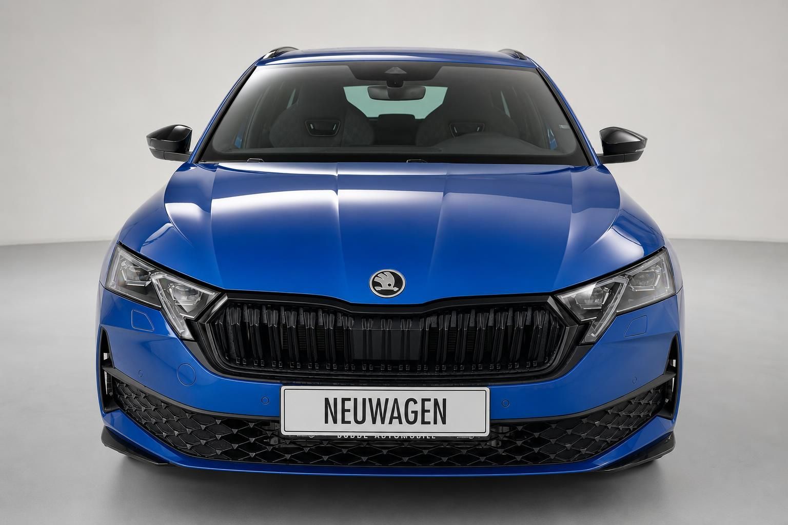 Skoda Octavia Combi blau Frontansicht Kuehlergrill Neuwagen