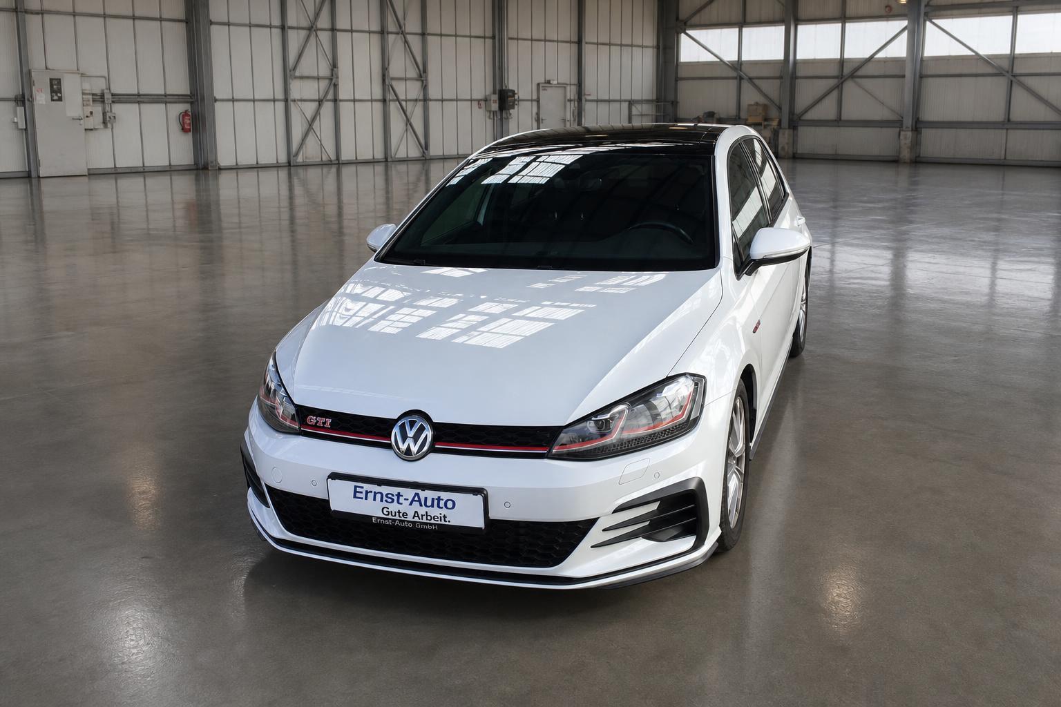 Volkswagen Golf VII GTI