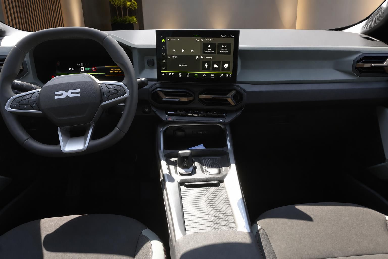 Dacia Bigster Innenraum Cockpit mit Lenkrad und Touchscreen-Display