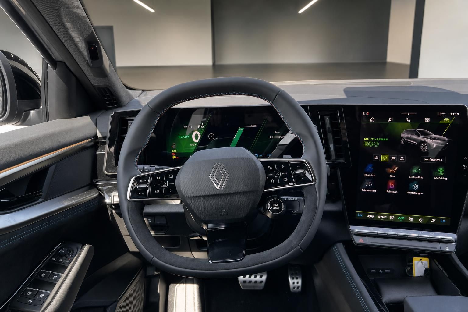 Renault Austral Cockpitdetail, Lenkrad und digitales Display
