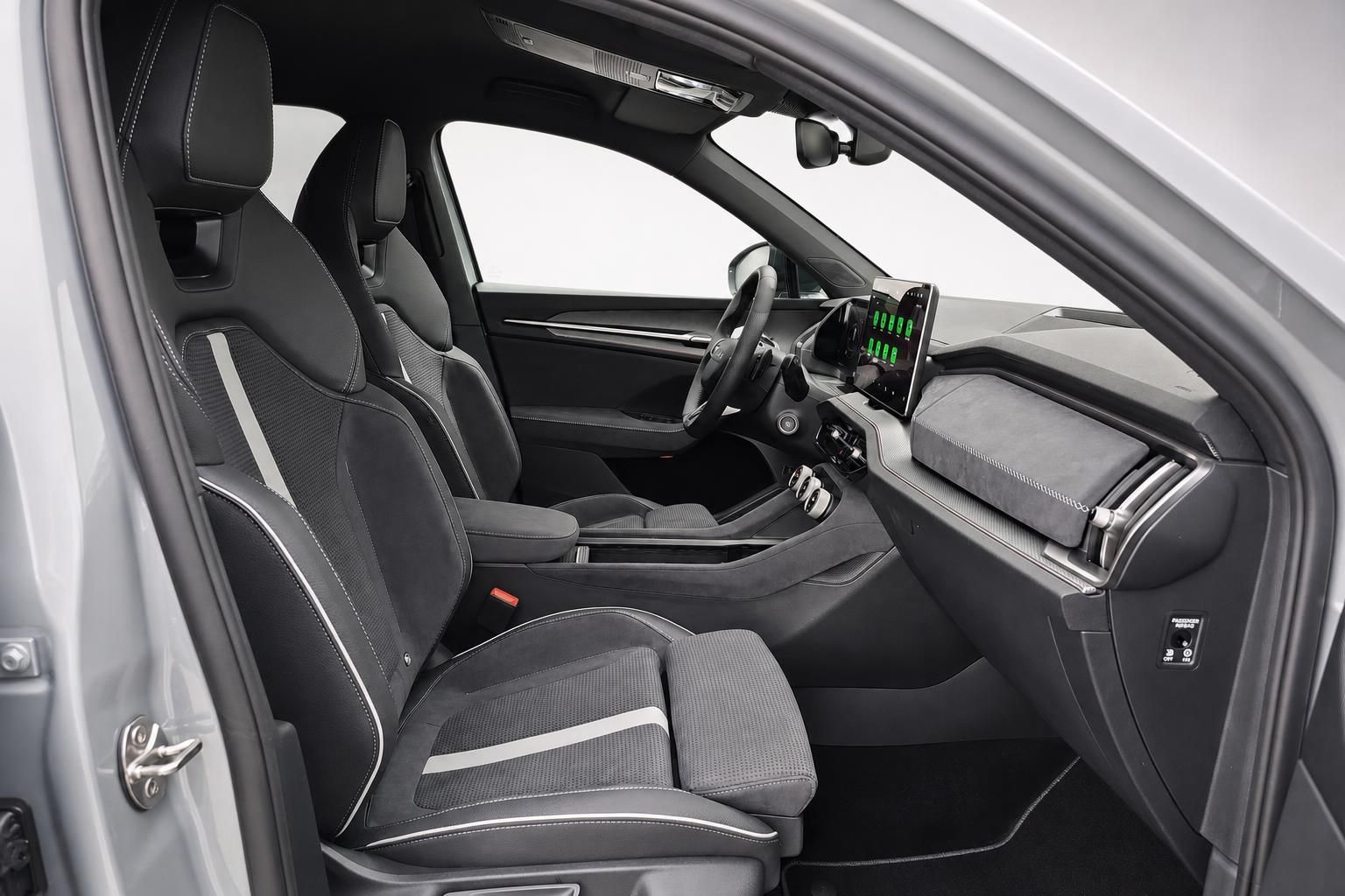Skoda Innenraumansicht mit Sitzen und Armaturenbrett