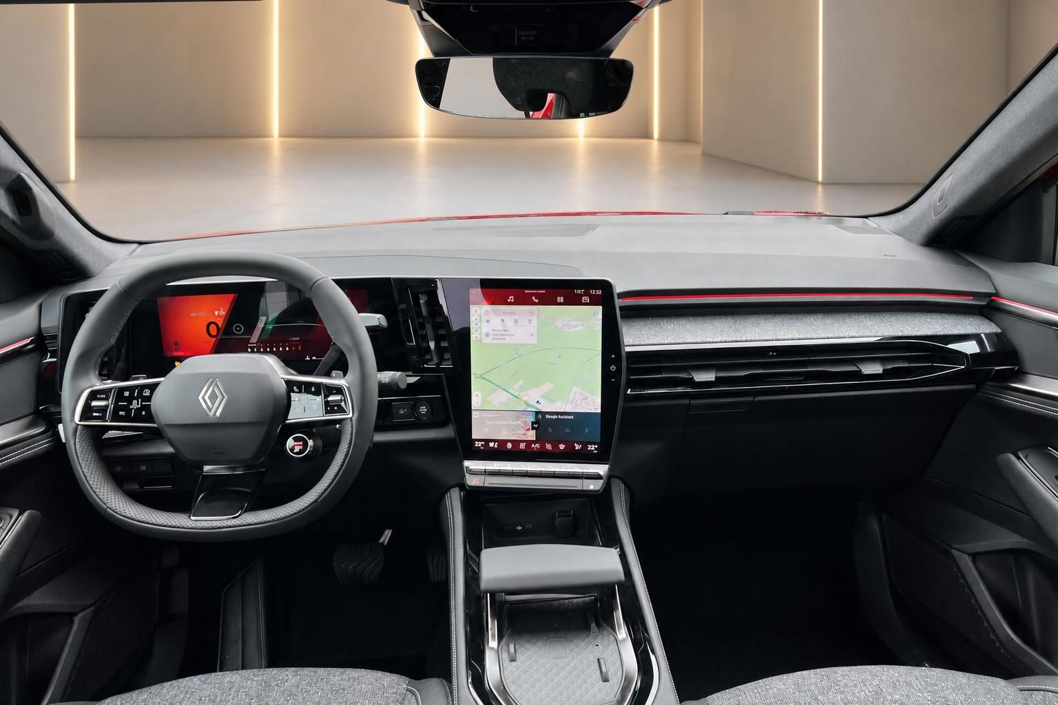 Renault Austral Innenraum mit digitalem Cockpit, Touchscreen und modernem Armaturenbrett