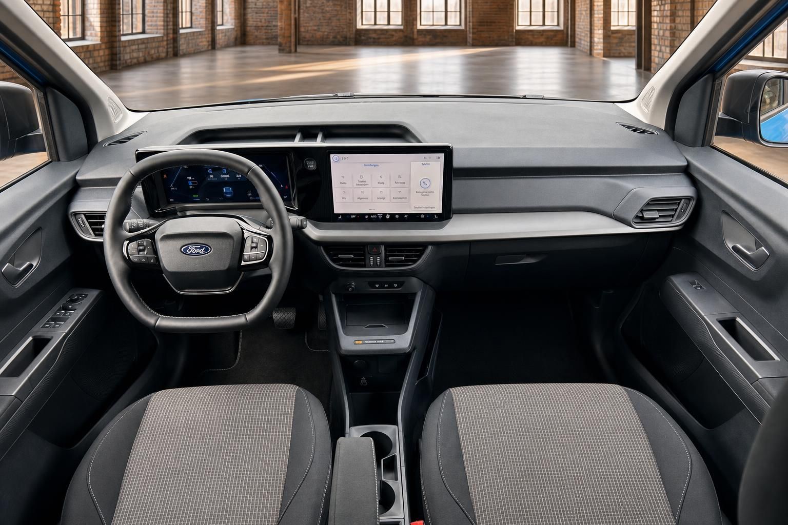 Ford Cockpit mit Armaturenbrett, Lenkrad und Touchscreen im Detail