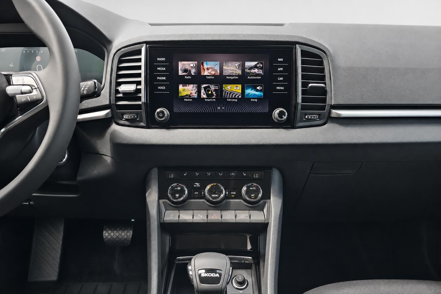 Skoda Karoq Infotainmentsystem und Klimabedienung im Detail