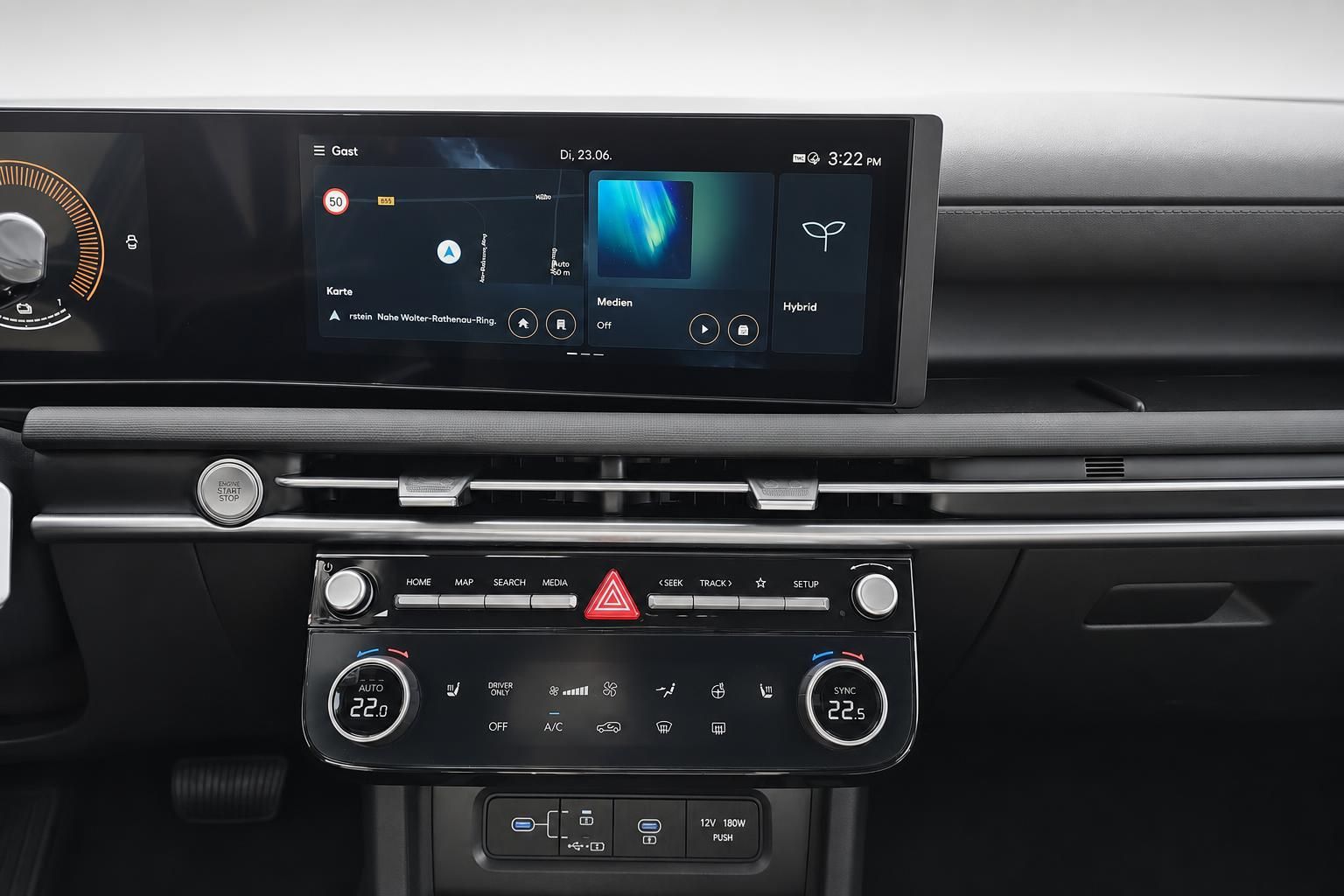 Nahaufnahme Infotainment-Display und Klimabedienung im Hyundai Innenraum