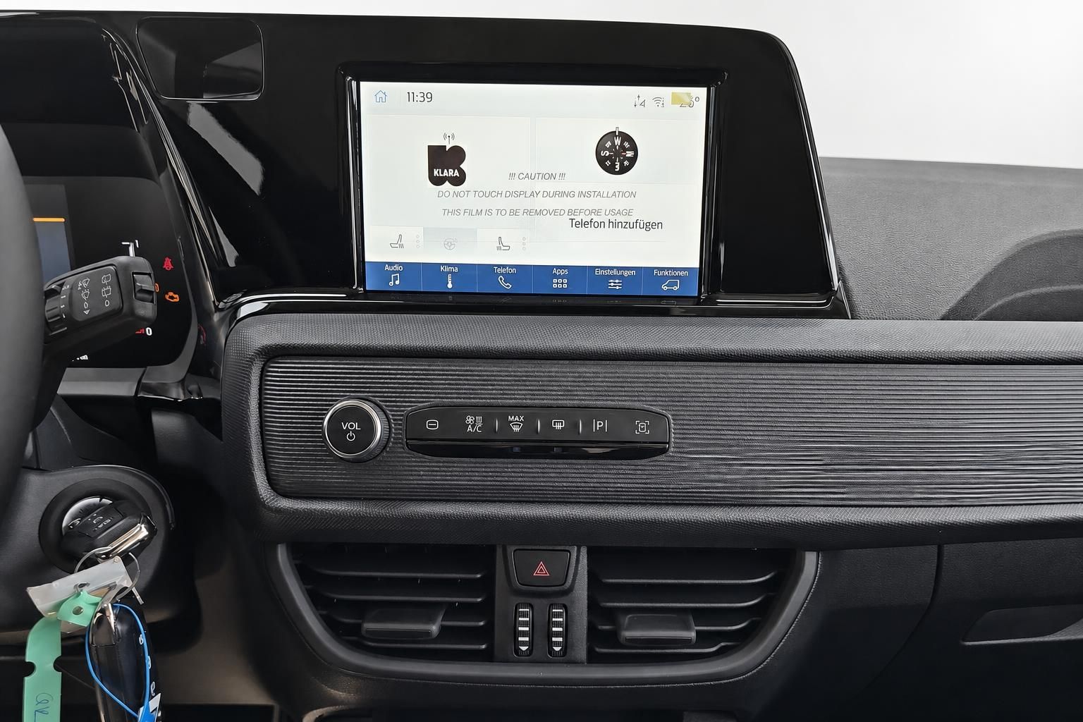 Ford Infotainment Display Mittelkonsole mit Klimabedienung