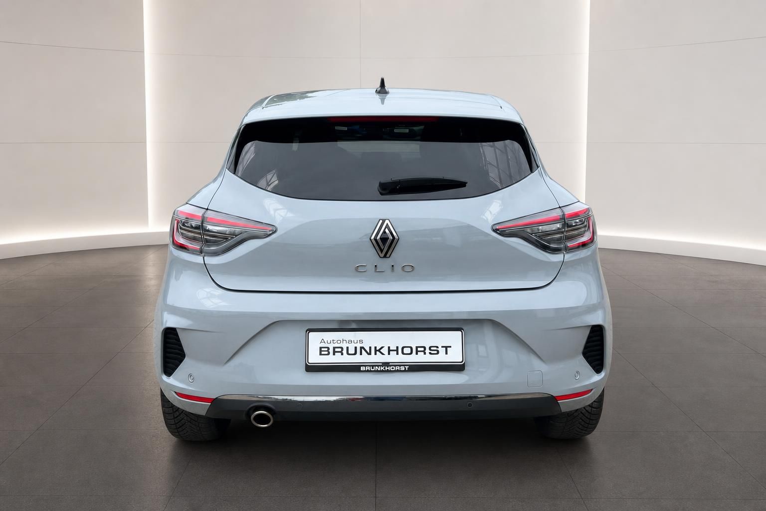 Renault Clio Heckansicht silber metallic LED-Rückleuchten Autohaus Brunkhorst Kennzeichen