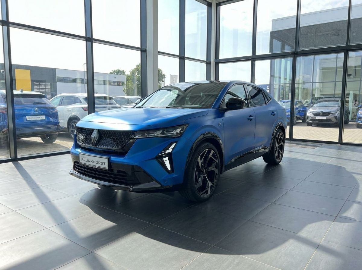 Renault Austral in Blau im Autohaus Brunkhorst Showroom – modernes SUV-Coupé
