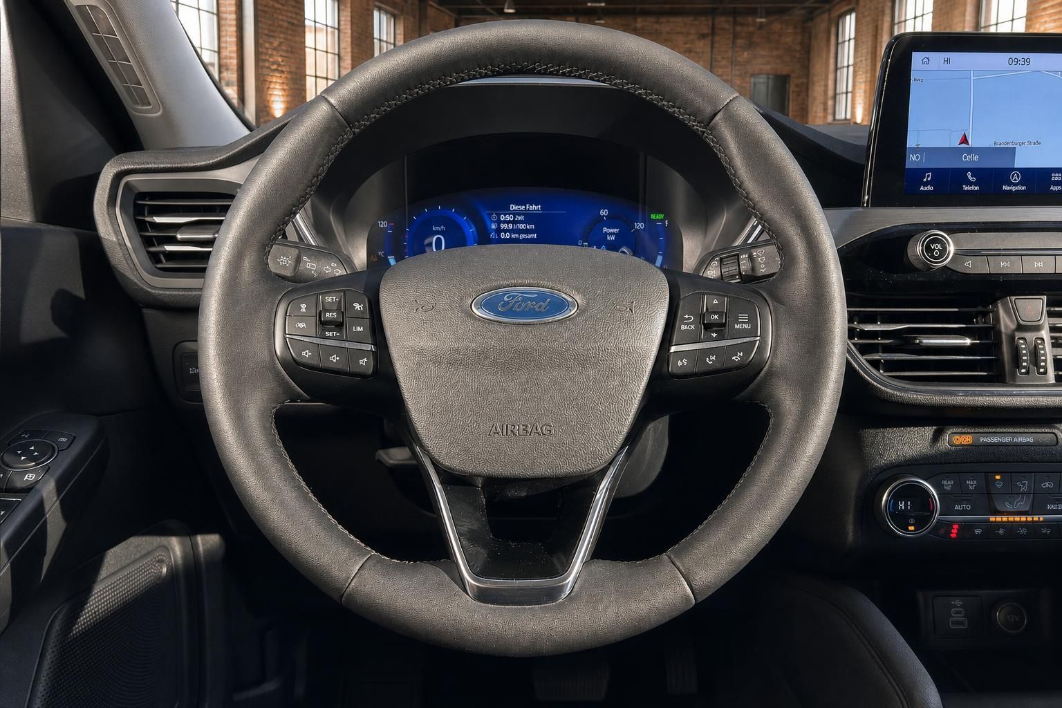 Ford Kuga - Bild 15 von 15