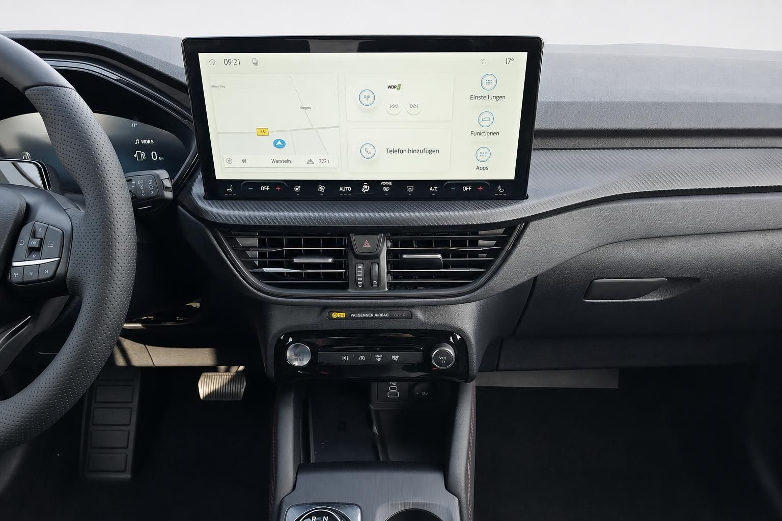 Ford Kuga Mittelkonsole mit Touchscreen und Klimabedienung