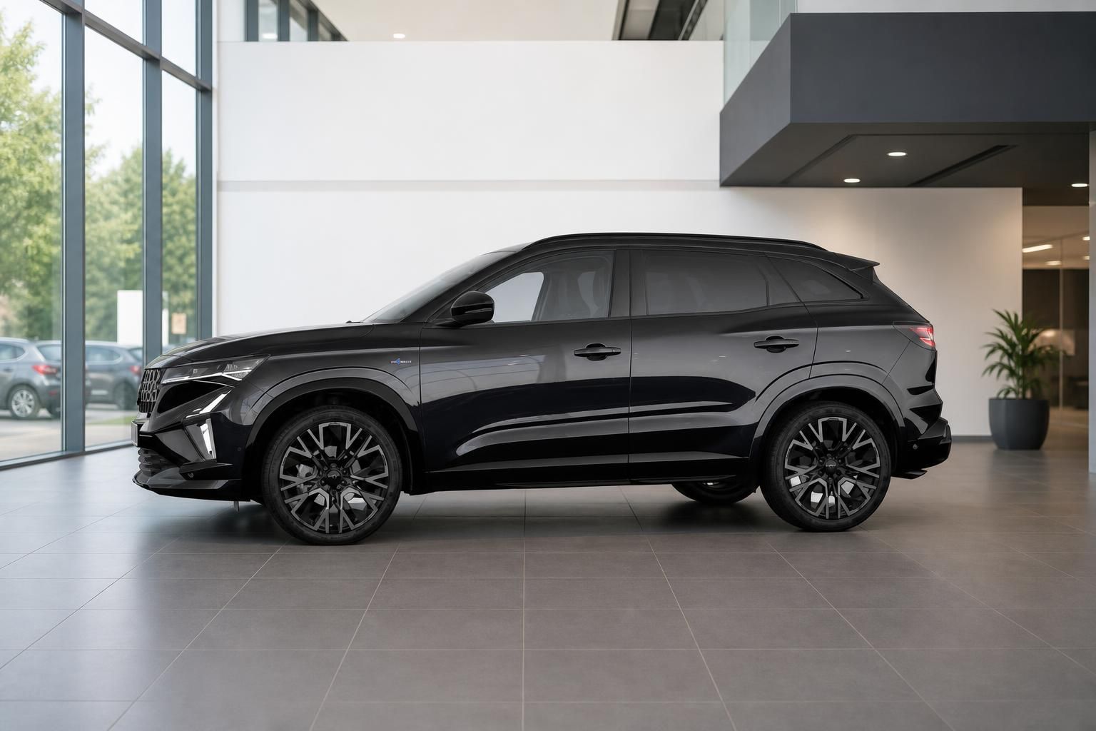 Renault Austral schwarz, Seitenansicht im Showroom