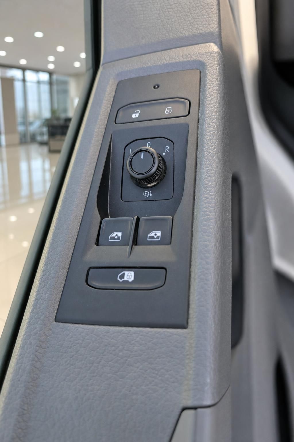 VW Transporter Fahrertür Bedienelemente mit Fensterhebern und Zentralverriegelung