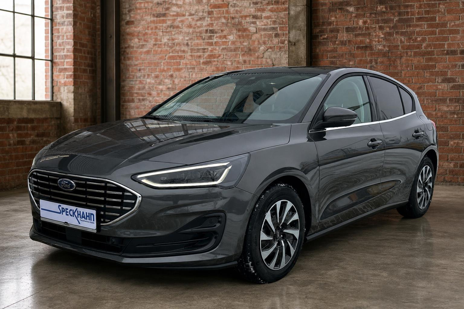 Ford Focus Titanium X Kamera el.Panodach Navi adapt.Matrix-LED blendfreies Fernl.