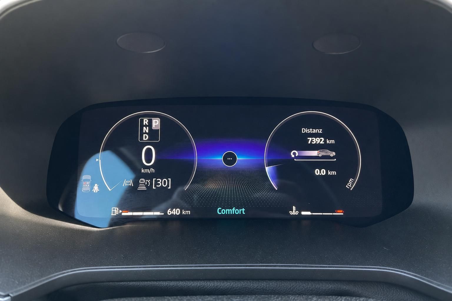 Digitales Kombiinstrument Fahrzeug Tacho 640km Reichweite Comfort Modus Display Cockpit