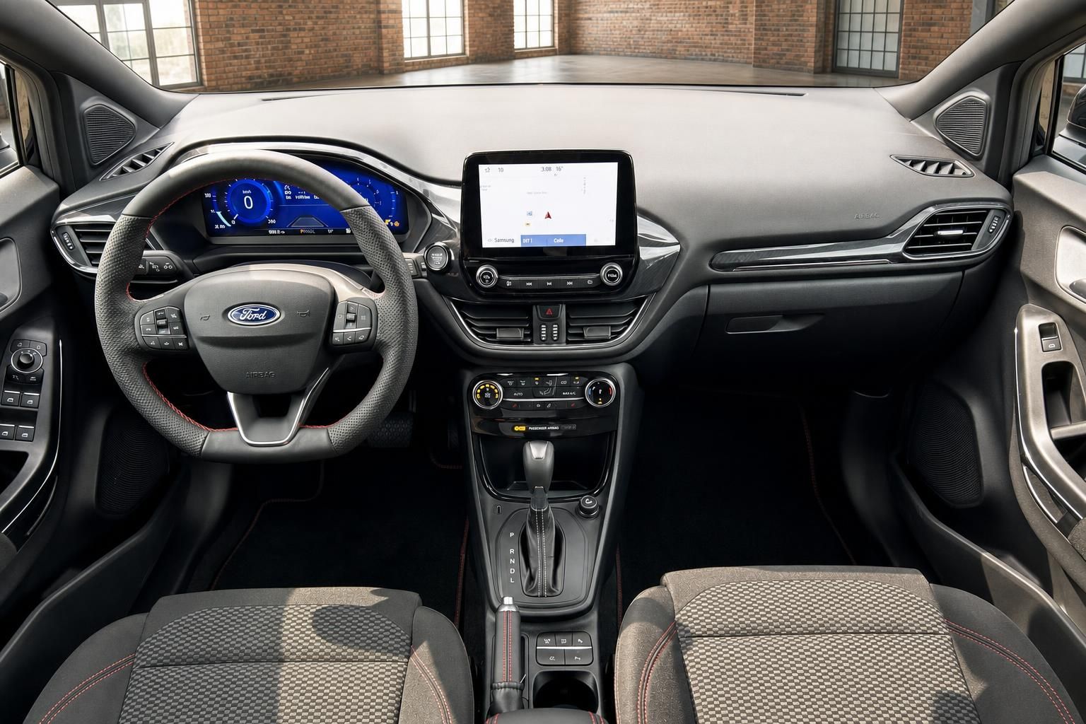 Ford Fiesta Cockpit – Frontansicht mit digitalem Tacho, Touchscreen und Automatikwählhebel