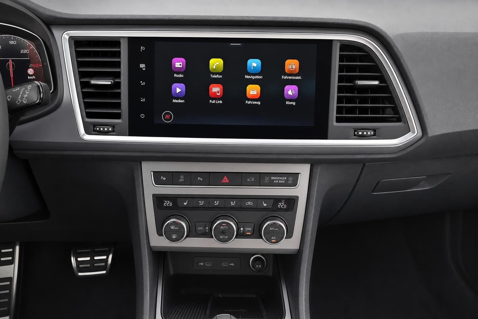 Seat Leon Infotainment-Display und Klimabedienung im Detail