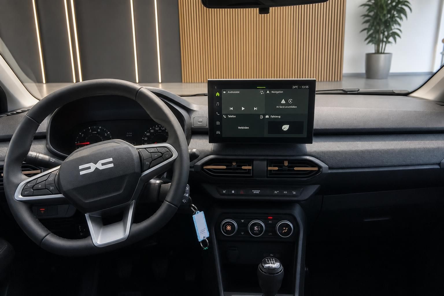 Dacia Sandero Innenraum Cockpit mit Lenkrad und Touchscreen-Display