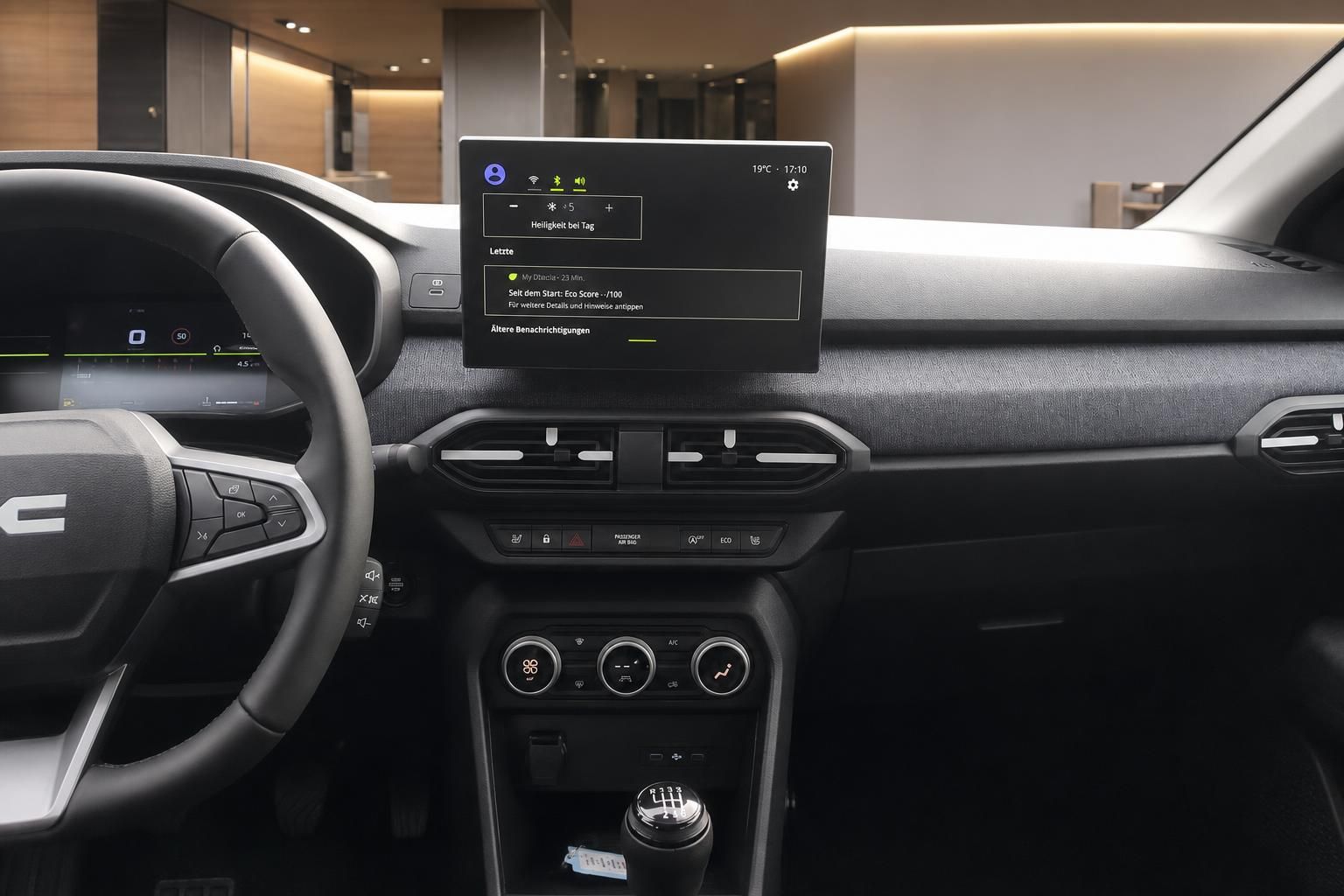 Dacia Cockpit mit Touchscreen Infotainment und Mittelkonsole
